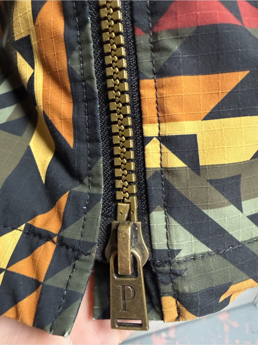 Pendleton Hooded Geometric Jacket - Women’s - Picture 4 of 9